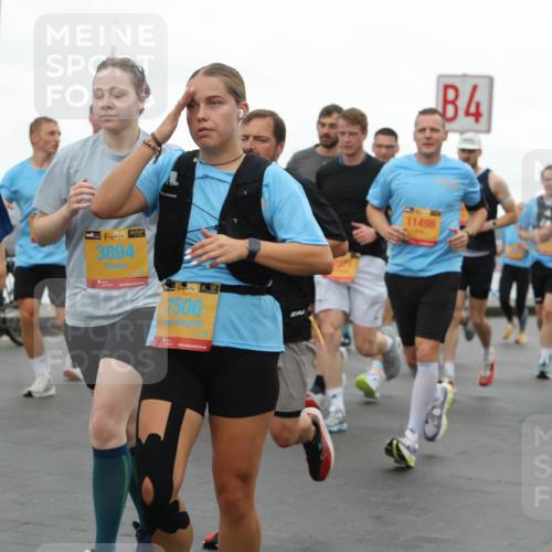 13.09.2026 - Kiel Lauf Andreas Tolksdorf http://msf.ph/oto/10401924 13.09.2026 11:00:33 Kiellinie 48, 3894, 381, 824, 7506, 11498, 4 meine-sportfotos.de