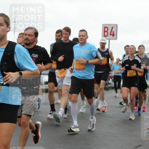 13.09.2026 - Kiel Lauf Andreas Tolksdorf http://msf.ph/oto/10401931 13.09.2026 11:00:34 Kiellinie 3894, 7506, 4, 1081, 410 meine-sportfotos.de