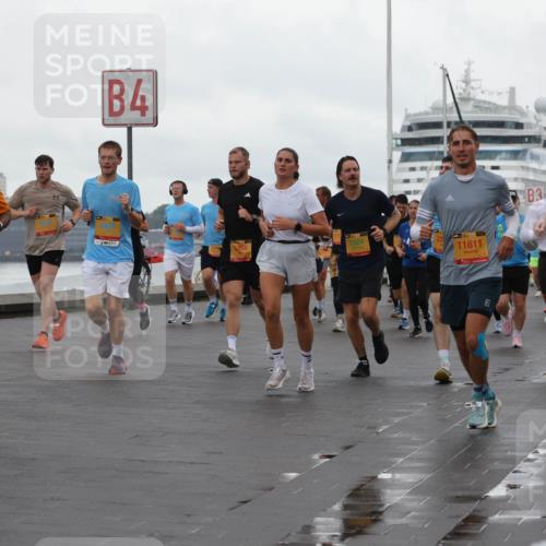 13.09.2026 - Kiel Lauf Andreas Tolksdorf http://msf.ph/oto/10401997 13.09.2026 11:00:42 Kiellinie 4, 2504, 11811, 3, 1597, 786 meine-sportfotos.de
