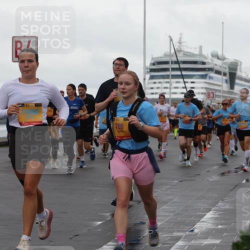 13.09.2026 - Kiel Lauf Andreas Tolksdorf http://msf.ph/oto/10402063 13.09.2026 11:00:45 Kiellinie 39, 2258, 9, 38, 39, 786, 3 meine-sportfotos.de
