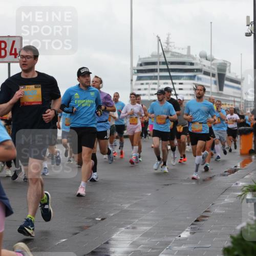 13.09.2026 - Kiel Lauf Andreas Tolksdorf http://msf.ph/oto/10402070 13.09.2026 11:00:46 Kiellinie 4, 39, 325 meine-sportfotos.de