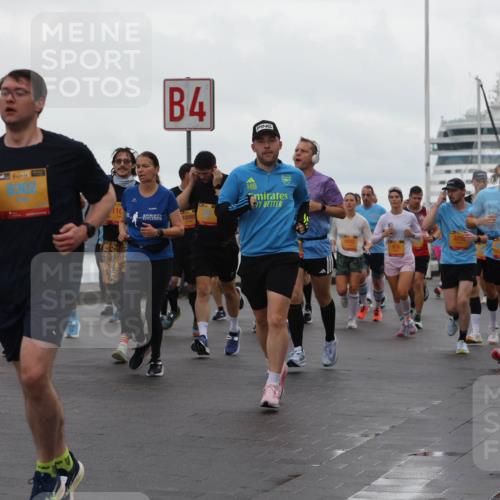13.09.2026 - Kiel Lauf Andreas Tolksdorf http://msf.ph/oto/10402085 13.09.2026 11:00:47 Kiellinie 5743, 8302, 4, 10985, 3255, 5514 meine-sportfotos.de