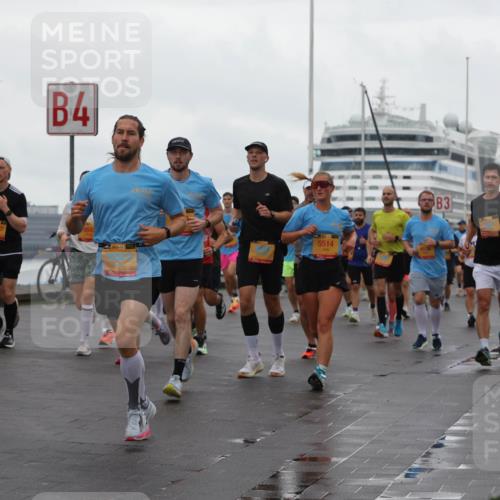 13.09.2026 - Kiel Lauf Andreas Tolksdorf http://msf.ph/oto/10402125 13.09.2026 11:00:49 Kiellinie 39, 12002, 4, 39, 5514, 4176, 3, 8732, 314, 2318 meine-sportfotos.de