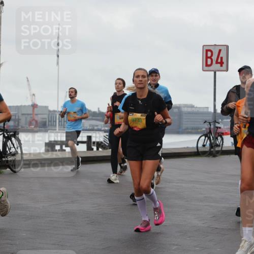 13.09.2026 - Kiel Lauf Andreas Tolksdorf http://msf.ph/oto/10402206 13.09.2026 11:01:02 Kiellinie 35, 9154, 39, 9733, 4 meine-sportfotos.de