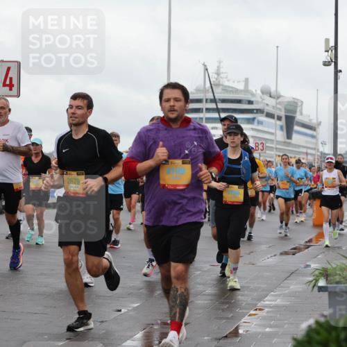 13.09.2026 - Kiel Lauf Andreas Tolksdorf http://msf.ph/oto/10402297 13.09.2026 11:01:11 Kiellinie 4, 2679, 1, 3865, 4109, 3 meine-sportfotos.de