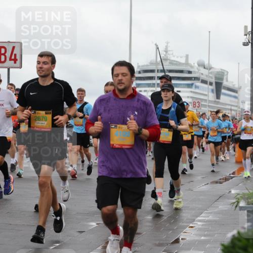 13.09.2026 - Kiel Lauf Andreas Tolksdorf http://msf.ph/oto/10402302 13.09.2026 11:01:11 Kiellinie 1166, 4, 2679, 4109, 3 meine-sportfotos.de