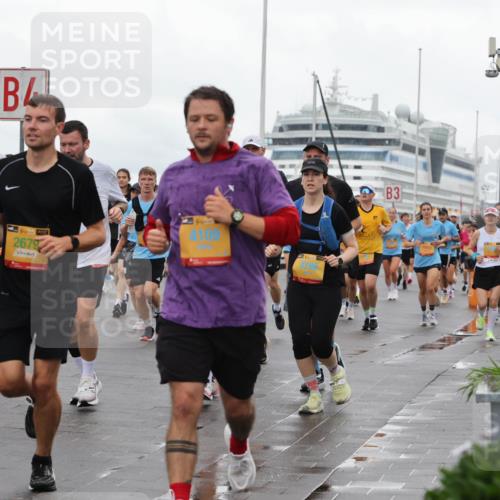 13.09.2026 - Kiel Lauf Andreas Tolksdorf http://msf.ph/oto/10402307 13.09.2026 11:01:11 Kiellinie 39, 11601, 1939, 2679, 4109, 3792, 3 meine-sportfotos.de