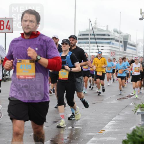 13.09.2026 - Kiel Lauf Andreas Tolksdorf http://msf.ph/oto/10402314 13.09.2026 11:01:12 Kiellinie 4, 4109, 39, 3792, 3 meine-sportfotos.de