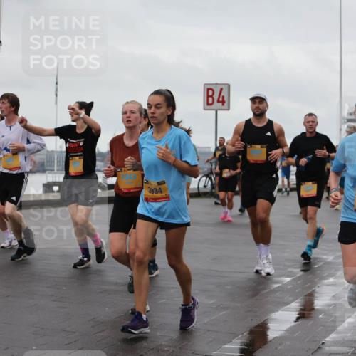 13.09.2026 - Kiel Lauf Andreas Tolksdorf http://msf.ph/oto/10402413 13.09.2026 11:01:25 Kiellinie 7843, 38, 3934, 4, 381, 9918, 5325 meine-sportfotos.de