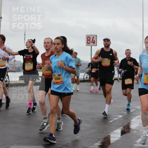 13.09.2026 - Kiel Lauf Andreas Tolksdorf http://msf.ph/oto/10402415 13.09.2026 11:01:25 Kiellinie 3, 3934, 4, 99, 38 meine-sportfotos.de