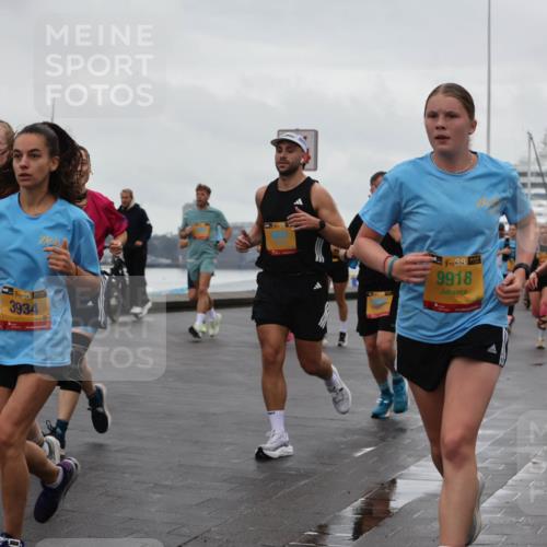 13.09.2026 - Kiel Lauf Andreas Tolksdorf http://msf.ph/oto/10402426 13.09.2026 11:01:25 Kiellinie 38, 3934, 38, 9918, 5325 meine-sportfotos.de