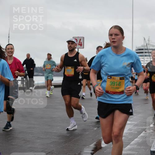 13.09.2026 - Kiel Lauf Andreas Tolksdorf http://msf.ph/oto/10402429 13.09.2026 11:01:25 Kiellinie 38, 934, 4, 38, 9918, 5325 meine-sportfotos.de