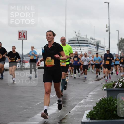 13.09.2026 - Kiel Lauf Andreas Tolksdorf http://msf.ph/oto/10402435 13.09.2026 11:01:27 Kiellinie 1, 38, 4, 38, 5325, 12 meine-sportfotos.de