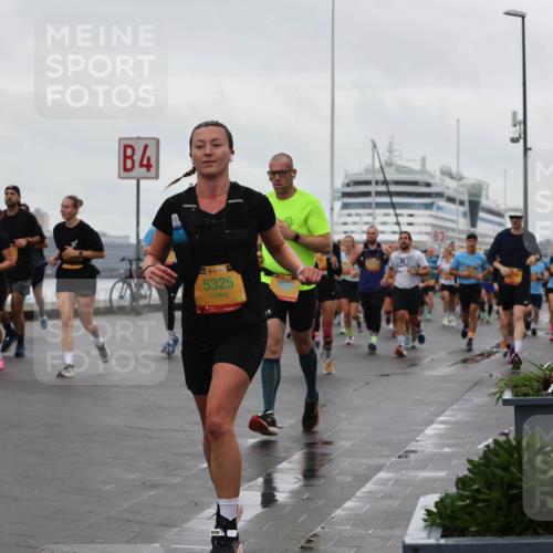 13.09.2026 - Kiel Lauf Andreas Tolksdorf http://msf.ph/oto/10402443 13.09.2026 11:01:27 Kiellinie 9497, 4, 1, 39, 5325 meine-sportfotos.de