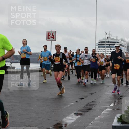 13.09.2026 - Kiel Lauf Andreas Tolksdorf http://msf.ph/oto/10402456 13.09.2026 11:01:29 Kiellinie 4, 9991, 9964, 92 meine-sportfotos.de