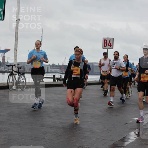 13.09.2026 - Kiel Lauf Andreas Tolksdorf http://msf.ph/oto/10402481 13.09.2026 11:01:30 Kiellinie 3, 4, 9991, 9964 meine-sportfotos.de