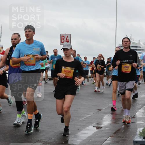 13.09.2026 - Kiel Lauf Andreas Tolksdorf http://msf.ph/oto/10402540 13.09.2026 11:01:33 Kiellinie 211, 39, 4, 39, 6899, 5, 9982 meine-sportfotos.de