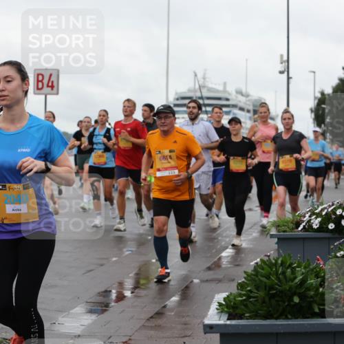 13.09.2026 - Kiel Lauf Andreas Tolksdorf http://msf.ph/oto/10402646 13.09.2026 11:01:59 Kiellinie 4, 39, 9442, 38, 2040, 4, 6614, 320, 4272, 6516 meine-sportfotos.de