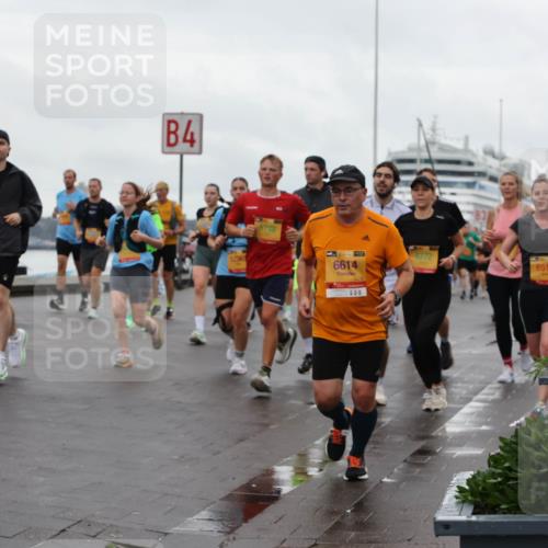 13.09.2026 - Kiel Lauf Andreas Tolksdorf http://msf.ph/oto/10402657 13.09.2026 11:02:00 Kiellinie 4, 1236, 6748, 6614, 4272, 6516 meine-sportfotos.de