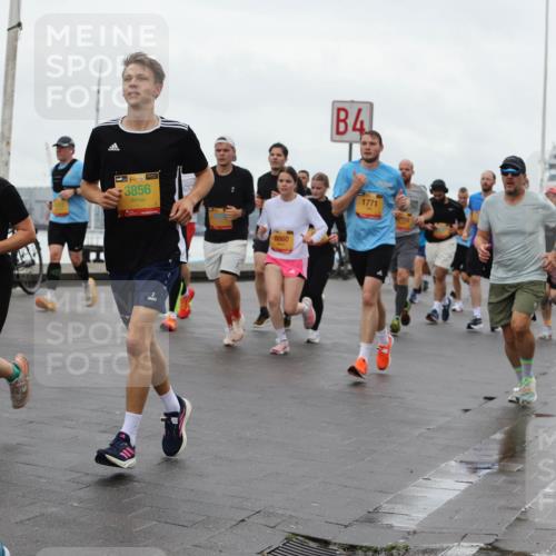 13.09.2026 - Kiel Lauf Andreas Tolksdorf http://msf.ph/oto/10402770 13.09.2026 11:02:19 Kiellinie 2869, 39, 3856, 8860, 4, 1771 meine-sportfotos.de
