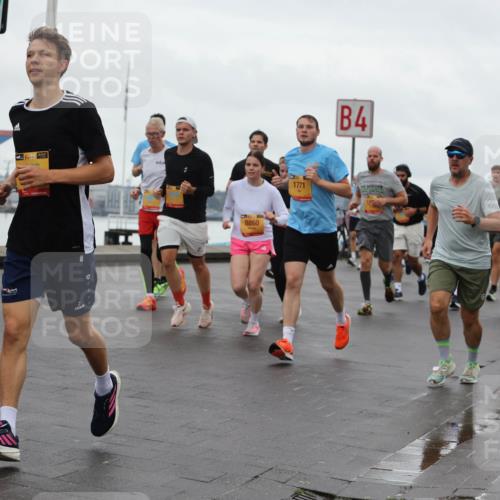 13.09.2026 - Kiel Lauf Andreas Tolksdorf http://msf.ph/oto/10402780 13.09.2026 11:02:19 Kiellinie 8860, 4, 1771 meine-sportfotos.de