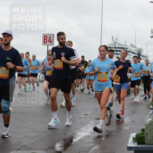 13.09.2026 - Kiel Lauf Andreas Tolksdorf http://msf.ph/oto/10402842 13.09.2026 11:02:24 Kiellinie 39, 4, 38, 4071, 38, 4378, 4134, 2400, 9953, 2 meine-sportfotos.de