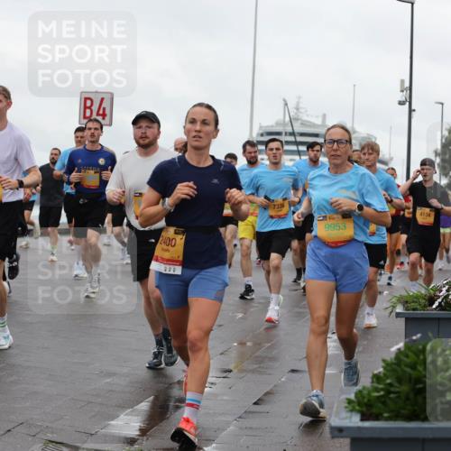13.09.2026 - Kiel Lauf Andreas Tolksdorf http://msf.ph/oto/10402879 13.09.2026 11:02:25 Kiellinie 139, 7151, 4, 2400, 909, 7336, 9953, 4134 meine-sportfotos.de