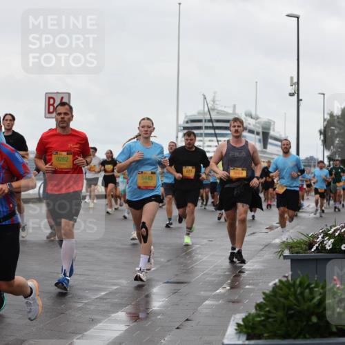 13.09.2026 - Kiel Lauf Andreas Tolksdorf http://msf.ph/oto/10402993 13.09.2026 11:03:02 Kiellinie 39, 8262, 3669, 5443 meine-sportfotos.de