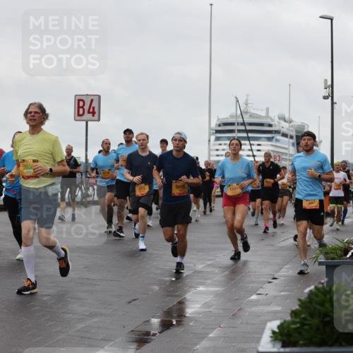 13.09.2026 - Kiel Lauf Andreas Tolksdorf http://msf.ph/oto/10403073 13.09.2026 11:03:08 Kiellinie 4851, 9196, 4, 2650, 4716, 553, 5635, 18811, 3 meine-sportfotos.de