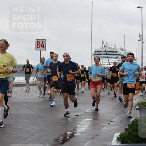 13.09.2026 - Kiel Lauf Andreas Tolksdorf http://msf.ph/oto/10403081 13.09.2026 11:03:08 Kiellinie 4, 5634, 2650, 9196, 4716, 553, 5635, 1881 meine-sportfotos.de