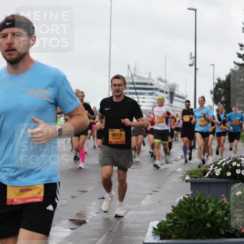13.09.2026 - Kiel Lauf Andreas Tolksdorf http://msf.ph/oto/10403115 13.09.2026 11:03:11 Kiellinie 9813, 10671 meine-sportfotos.de