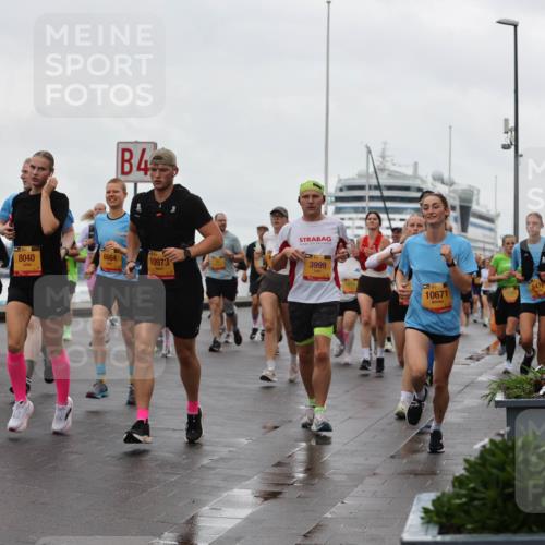 13.09.2026 - Kiel Lauf Andreas Tolksdorf http://msf.ph/oto/10403142 13.09.2026 11:03:13 Kiellinie 4, 8040, 6664, 10973, 5303, 3999, 10671, 6477, 11436 meine-sportfotos.de