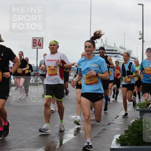 13.09.2026 - Kiel Lauf Andreas Tolksdorf http://msf.ph/oto/10403167 13.09.2026 11:03:14 Kiellinie 64, 38, 10973, 4, 38, 3999, 10671, 6477, 11436 meine-sportfotos.de