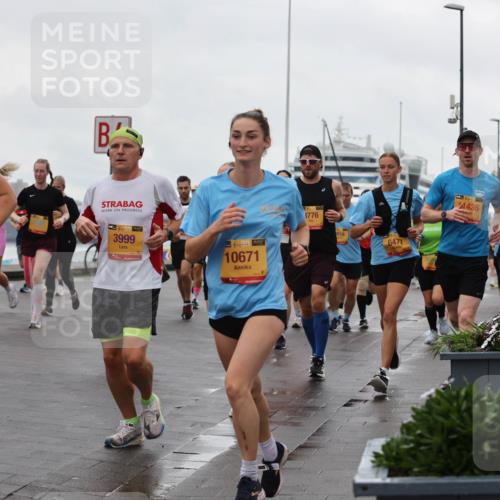 13.09.2026 - Kiel Lauf Andreas Tolksdorf http://msf.ph/oto/10403173 13.09.2026 11:03:15 Kiellinie 38, 10973, 3999, 4, 38, 10671, 3776, 818, 6477, 1436, 8874 meine-sportfotos.de