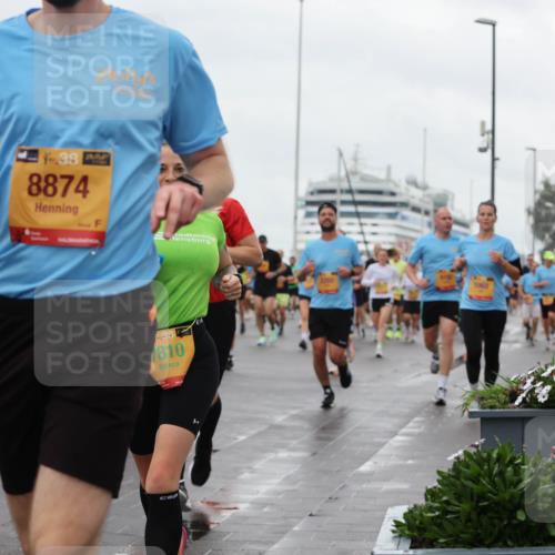 13.09.2026 - Kiel Lauf Andreas Tolksdorf http://msf.ph/oto/10403208 13.09.2026 11:03:19 Kiellinie 38, 576, 3818, 38, 8874, 387, 810 meine-sportfotos.de