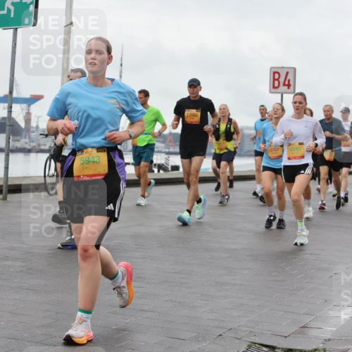 13.09.2026 - Kiel Lauf Andreas Tolksdorf http://msf.ph/oto/10403276 13.09.2026 11:03:24 Kiellinie 4, 48, 5943, 12060, 4, 3787, 4593 meine-sportfotos.de