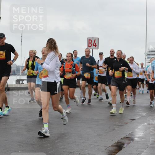 13.09.2026 - Kiel Lauf Andreas Tolksdorf http://msf.ph/oto/10403310 13.09.2026 11:03:25 Kiellinie 4 meine-sportfotos.de