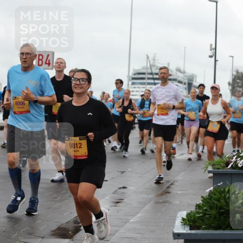 13.09.2026 - Kiel Lauf Andreas Tolksdorf http://msf.ph/oto/10403392 13.09.2026 11:03:30 Kiellinie 4, 11324, 6006, 4, 38, 9812, 1192 meine-sportfotos.de