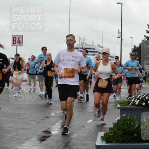 13.09.2026 - Kiel Lauf Andreas Tolksdorf http://msf.ph/oto/10403411 13.09.2026 11:03:31 Kiellinie 4, 4, 39, 7161, 38, 2845, 1166, 38, 11925, 7582 meine-sportfotos.de