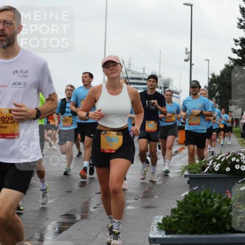 13.09.2026 - Kiel Lauf Andreas Tolksdorf http://msf.ph/oto/10403437 13.09.2026 11:03:33 Kiellinie 11123, 38, 11925, 915, 4811, 09 meine-sportfotos.de