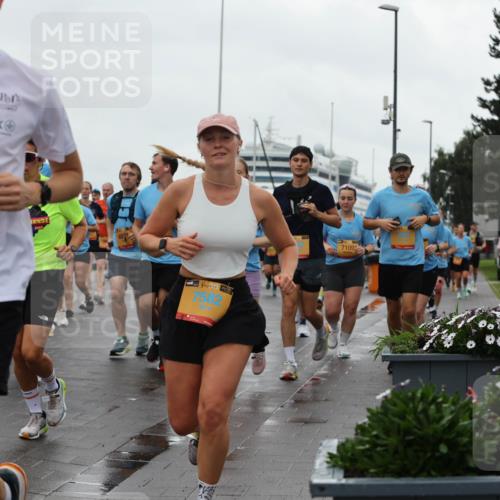 13.09.2026 - Kiel Lauf Andreas Tolksdorf http://msf.ph/oto/10403442 13.09.2026 11:03:33 Kiellinie 111, 138, 11925, 2010, 38, 7582, 7109, 3 meine-sportfotos.de