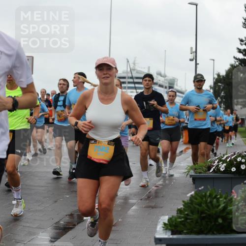 13.09.2026 - Kiel Lauf Andreas Tolksdorf http://msf.ph/oto/10403443 13.09.2026 11:03:33 Kiellinie 38, 11925, 1, 38, 7582, 7109 meine-sportfotos.de