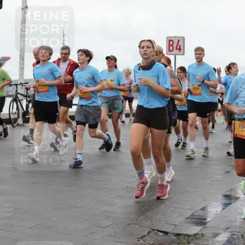 13.09.2026 - Kiel Lauf Andreas Tolksdorf http://msf.ph/oto/10403452 13.09.2026 11:03:42 Kiellinie 8550, 4, 8894, 1, 38, 1046, 245 meine-sportfotos.de