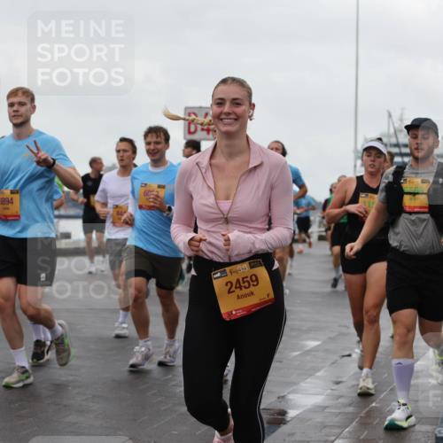 13.09.2026 - Kiel Lauf Andreas Tolksdorf http://msf.ph/oto/10403478 13.09.2026 11:03:44 Kiellinie 8894, 84, 138, 2459, 6566 meine-sportfotos.de