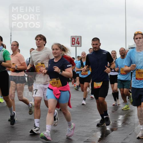 13.09.2026 - Kiel Lauf Andreas Tolksdorf http://msf.ph/oto/10403525 13.09.2026 11:03:49 Kiellinie 10422, 39, 12430, 17, 39, 1817, 4, 38, 7076, 12479 meine-sportfotos.de
