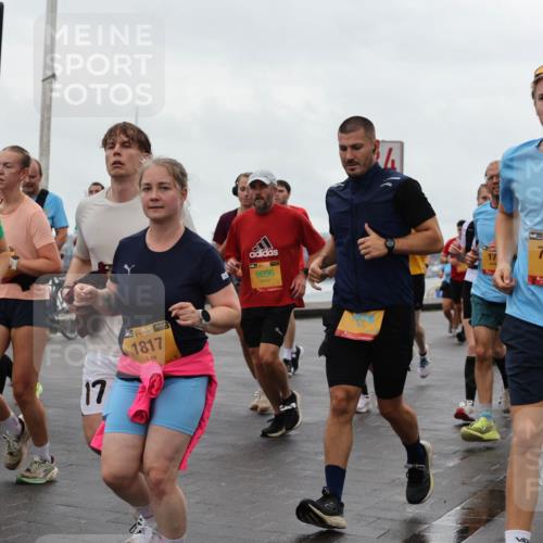 13.09.2026 - Kiel Lauf Andreas Tolksdorf http://msf.ph/oto/10403537 13.09.2026 11:03:49 Kiellinie 0422, 17, 1817, 9096, 17, 7076, 12479 meine-sportfotos.de