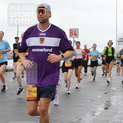 13.09.2026 - Kiel Lauf Andreas Tolksdorf http://msf.ph/oto/10403674 13.09.2026 11:03:58 Kiellinie 7809, 5412, 3653, 4, 3, 38, 80, 2274, 12181, 6343, 3, 9804 meine-sportfotos.de
