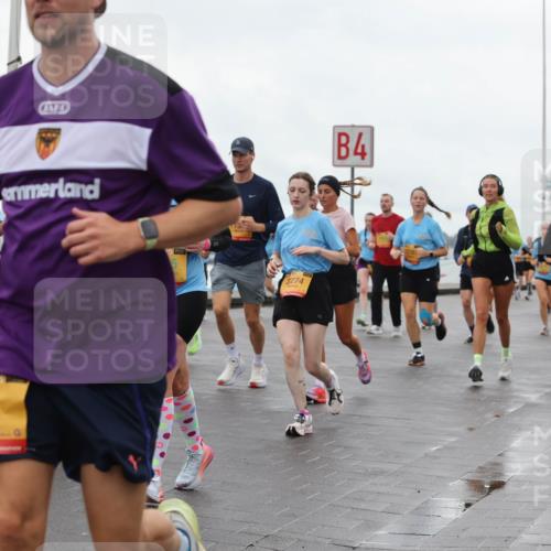 13.09.2026 - Kiel Lauf Andreas Tolksdorf http://msf.ph/oto/10403683 13.09.2026 11:03:58 Kiellinie 3, 7809, 4, 2274, 6343, 83, 9804 meine-sportfotos.de
