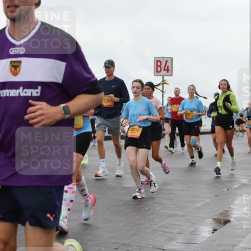 13.09.2026 - Kiel Lauf Andreas Tolksdorf http://msf.ph/oto/10403684 13.09.2026 11:03:58 Kiellinie 30, 115, 15, 2274, 4, 12181, 6343, 83, 9804 meine-sportfotos.de