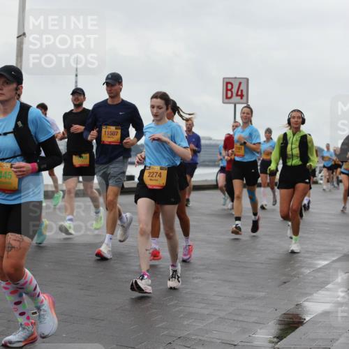 13.09.2026 - Kiel Lauf Andreas Tolksdorf http://msf.ph/oto/10403698 13.09.2026 11:03:59 Kiellinie 381, 2445, 11507, 39, 2274, 4, 12181, 6343 meine-sportfotos.de